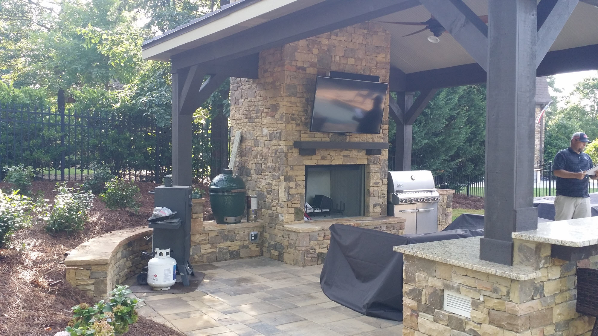 Outdoor Living Space by Sugar Hill Outdoors