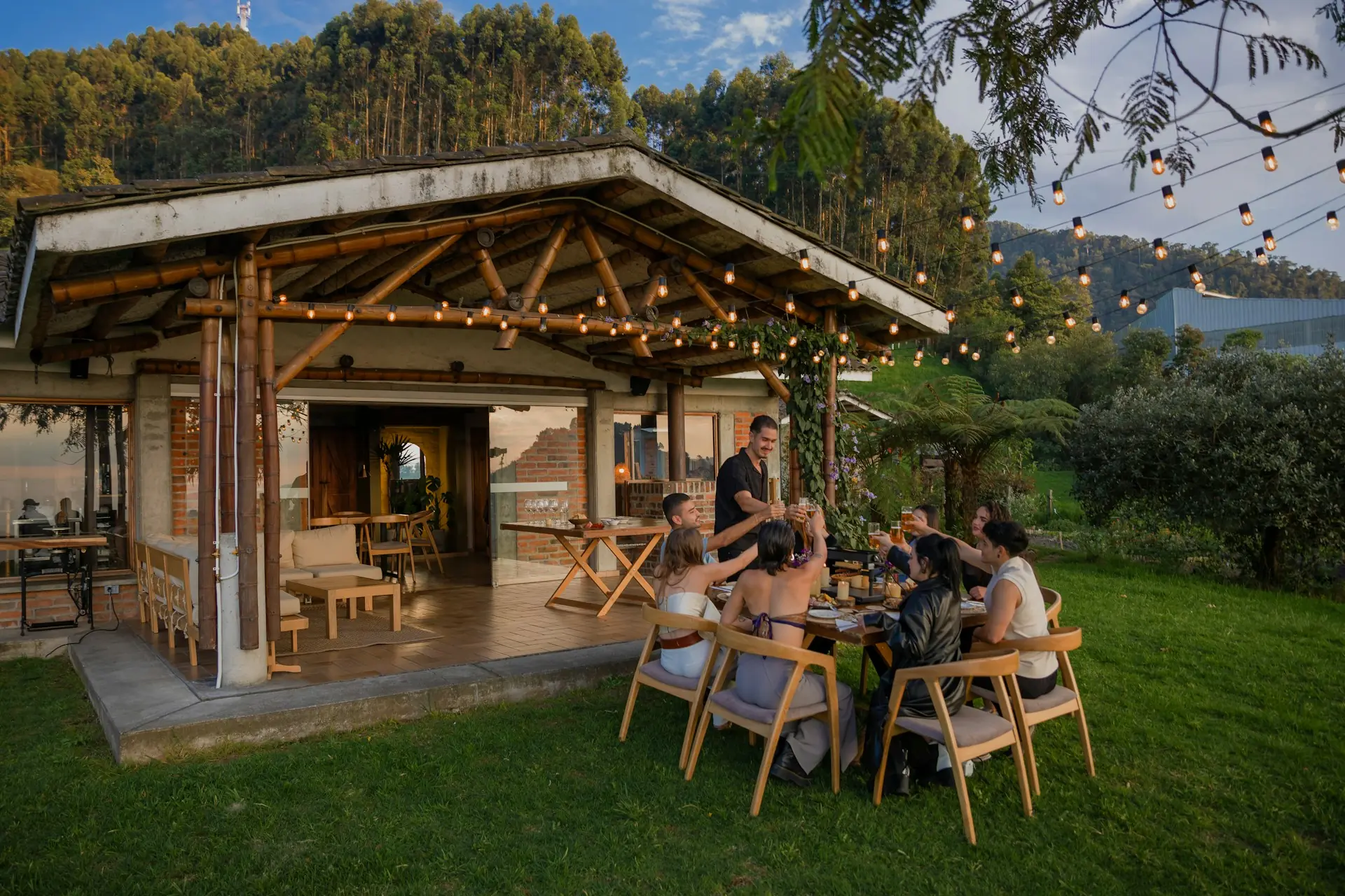 Outdoor Dining Area Outdoor Dining Area